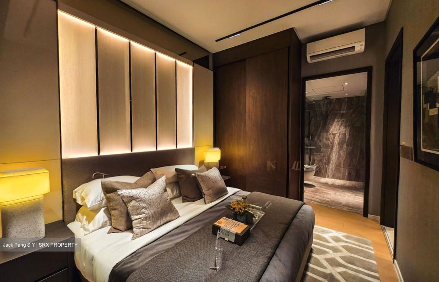 Newport Residences (D2), Apartment #520393301